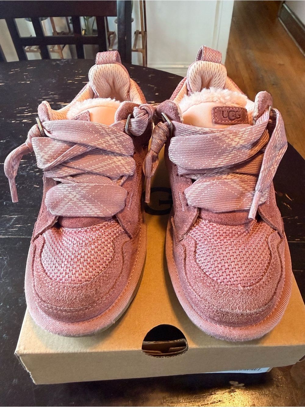 UGG Kids Dusty Pink Lace-Up Sneakers